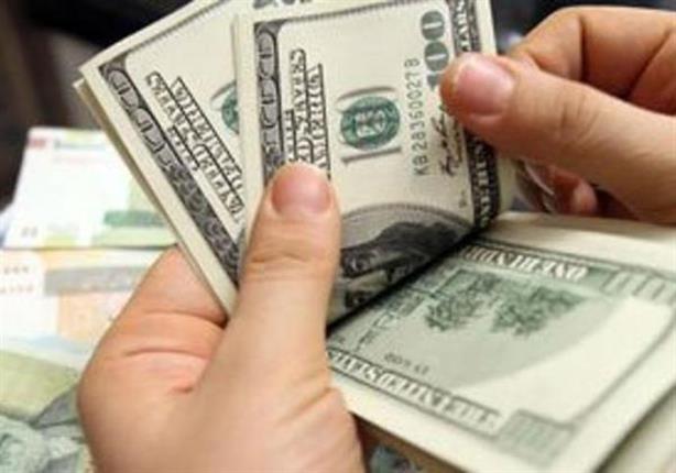 انتشر بعد التعويم.. الدولار الجمركي ما هو؟ وكيف يساهم في تحديد الأسعار؟ انتشر بعد التعويم.. الدولار الجمركي ما هو؟ وكيف يساهم في تحديد الأسعار؟