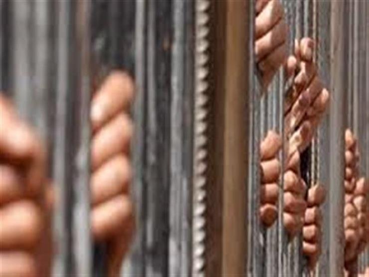 تجديد حبس متهمين بالمشاركة في جماعة إرهابية 15 يومًا تجديد حبس متهمين بالمشاركة في جماعة إرهابية 15 يومًا