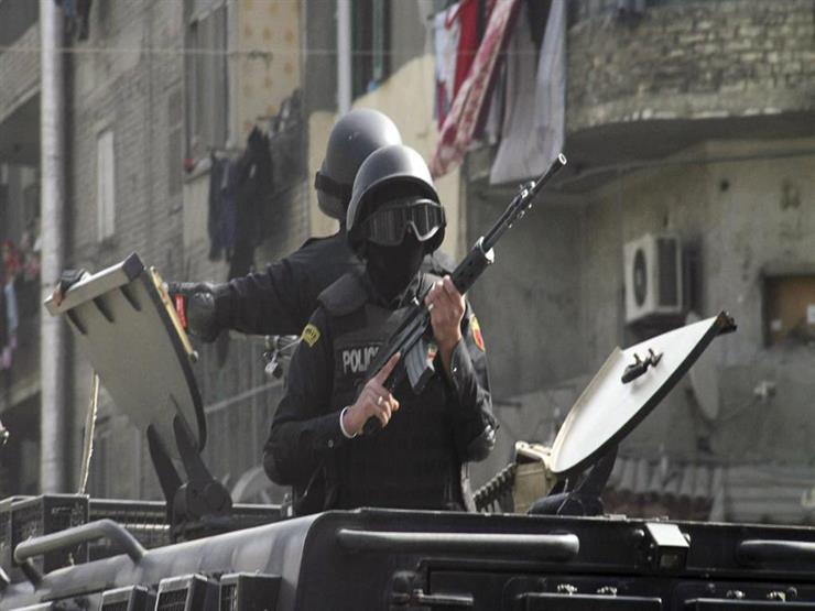 مصدر: ارتفاع شهداء اشتباكات الواحات لـ 30 شرطيًا مصدر: ارتفاع شهداء اشتباكات الواحات لـ 30 شرطيًا