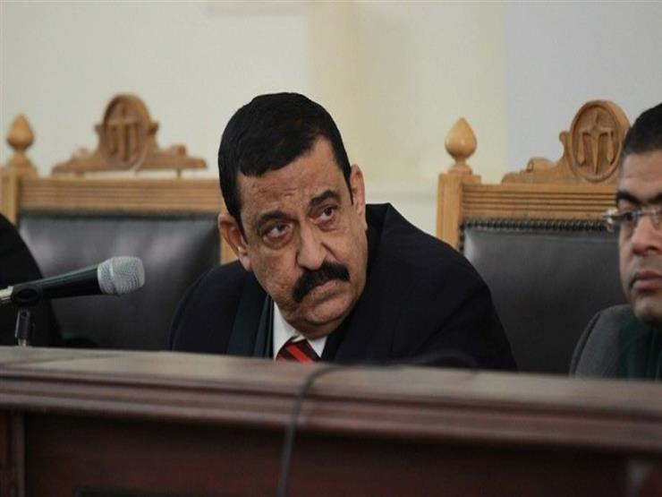 إعادة محاكمة 4 متهمين بـ"حرق كنيسة كفر حكيم" في كرداسة إعادة محاكمة 4 متهمين بـ"حرق كنيسة كفر حكيم" في كرداسة