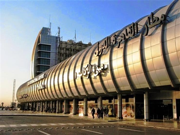 وزير خارجية تشاد يصل القاهرة وزير خارجية تشاد يصل القاهرة