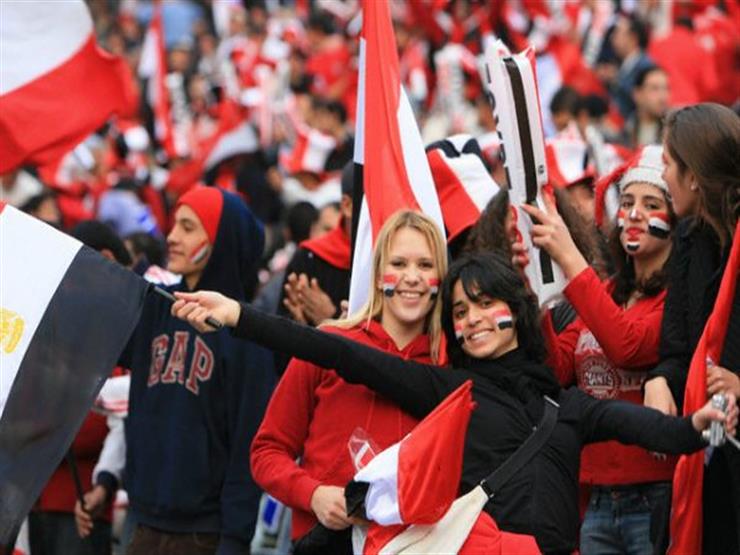هل تفهم البنات كرة القدم حقًا؟ فتيات وشباب يجيبون من وجهة نظرهم هل تفهم البنات كرة القدم حقًا؟ فتيات وشباب يجيبون من وجهة نظرهم