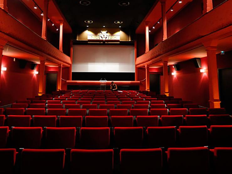 أفلام كلاسيكية أمريكية في دور العرض اليابانية مع رفع الإغلاق بسبب كورونا أفلام كلاسيكية أمريكية في دور العرض اليابانية مع رفع الإغلاق بسبب كورونا