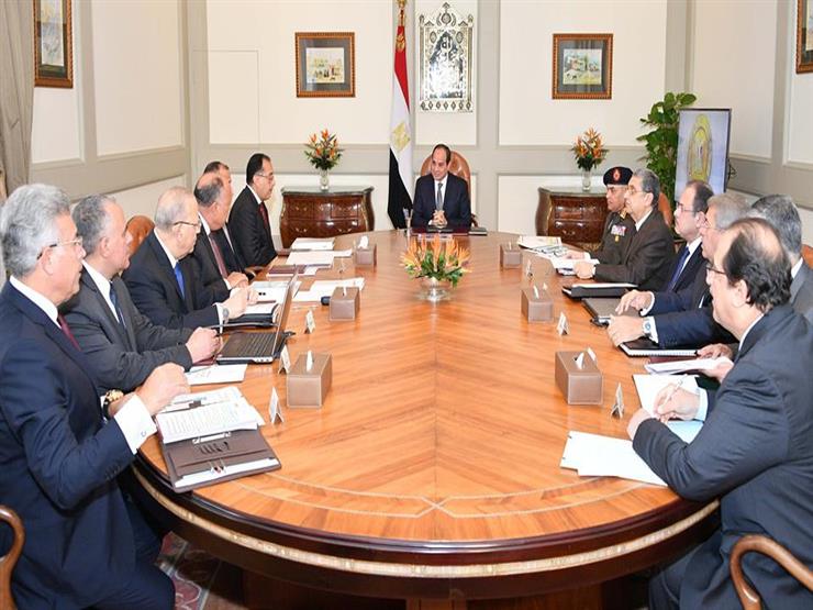 السيسي يعقد اجتماعًا موسعًا لمناقشة أزمتي القدس واليمن السيسي يعقد اجتماعًا موسعًا لمناقشة أزمتي القدس واليمن