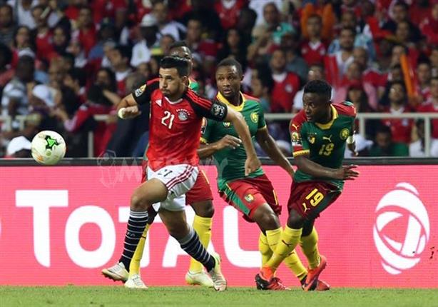 السيسي يستقبل بعثة المنتخب في مطار القاهرة السيسي يستقبل بعثة المنتخب في مطار القاهرة