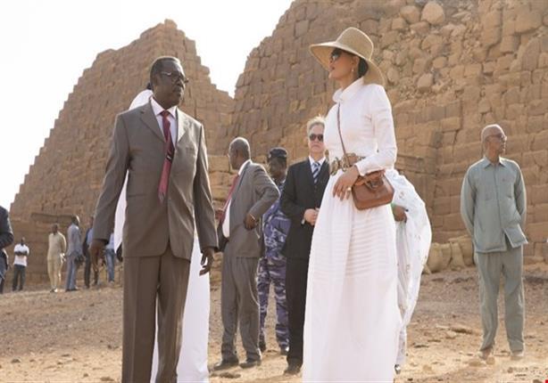 "الخارجية": سجال المصريين والسودانيين على مواقع التواصل "مؤسف ومقلق" "الخارجية": سجال المصريين والسودانيين على مواقع التواصل "مؤسف ومقلق"