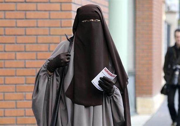 الصين تحظر اللحى الطويلة وارتداء النقاب في اقليم شينجيانغ الصين تحظر اللحى الطويلة وارتداء النقاب في اقليم شينجيانغ