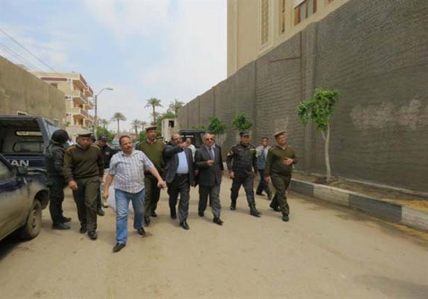 بالصور.. مدير أمن بني سويف يتفقد تأمين الكنائس والأديرة بالصور.. مدير أمن بني سويف يتفقد تأمين الكنائس والأديرة
