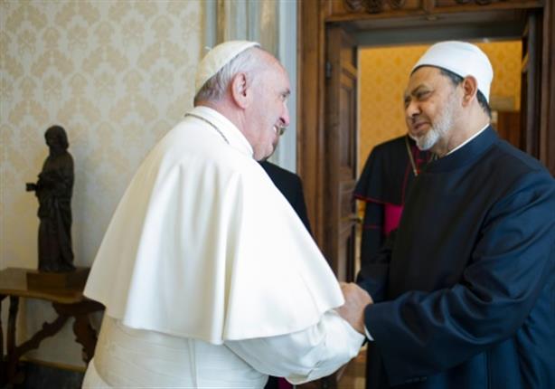 البابا فرنسيس: وثيقة الأخوة الإنسانية أُعدت بعد تفكير طويل مع الإمام أحمد الطيب البابا فرنسيس: وثيقة الأخوة الإنسانية أُعدت بعد تفكير طويل مع الإمام أحمد الطيب