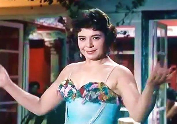 بالصور.. "راقصة الهوانم" زينات علوي في 5 أدوار سينمائية بالصور.. "راقصة الهوانم" زينات علوي في 5 أدوار سينمائية