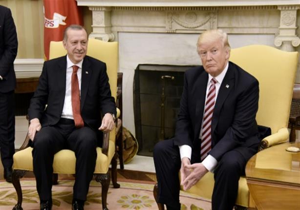 ترامب: "لا تنازل مع تركيا" في ملف رجل الدين أندرو برونسون ترامب: "لا تنازل مع تركيا" في ملف رجل الدين أندرو برونسون