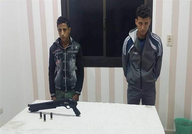 تجديد حبس المتهمين بقتل عامل أمام زوجته في الشرقية تجديد حبس المتهمين بقتل عامل أمام زوجته في الشرقية