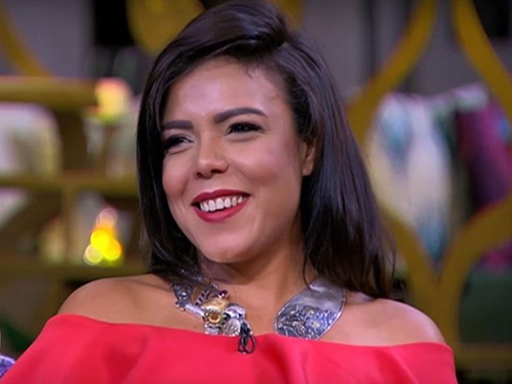 رامز جلال يسخر من ملابس ناهد السباعي في "رامز تحت الأرض" رامز جلال يسخر من ملابس ناهد السباعي في "رامز تحت الأرض"