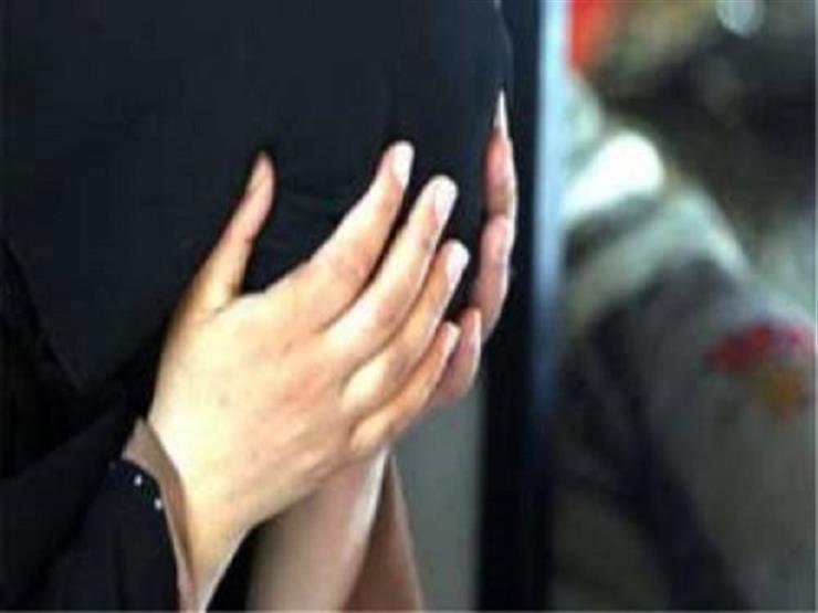 ضبط سيدة وابنها وزوجته داخل شقة دعارة في السويس ضبط سيدة وابنها وزوجته داخل شقة دعارة في السويس