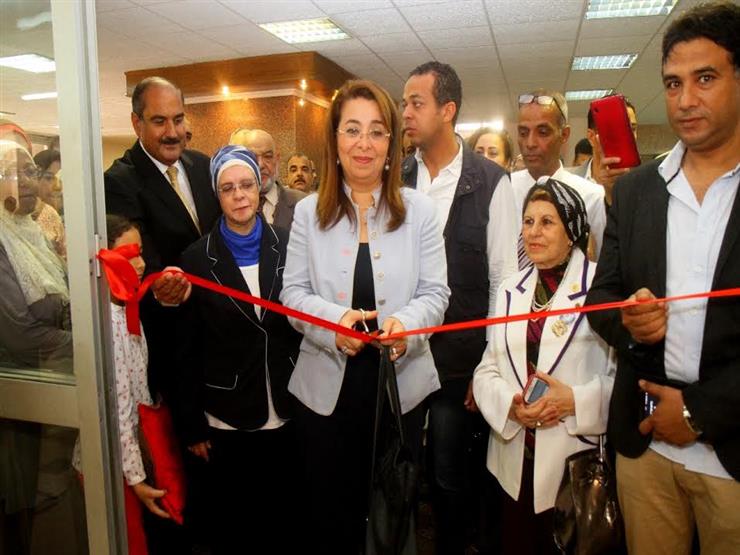 افتتاح معرض "ديارنا" للأسر المنتجة بالإسكندرية افتتاح معرض "ديارنا" للأسر المنتجة بالإسكندرية
