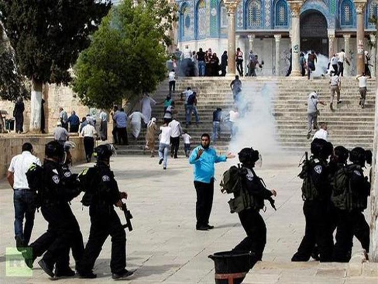 الاحتلال يعتقل أكثر من ١٠٠ معتكف بـ"الأقصى" الاحتلال يعتقل أكثر من ١٠٠ معتكف بـ"الأقصى"
