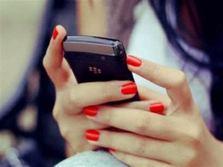 "هنا" أمام المحكمة: جوزي بيخوني مع صاحبتي والواتس فضحه "هنا" أمام المحكمة: جوزي بيخوني مع صاحبتي والواتس فضحه