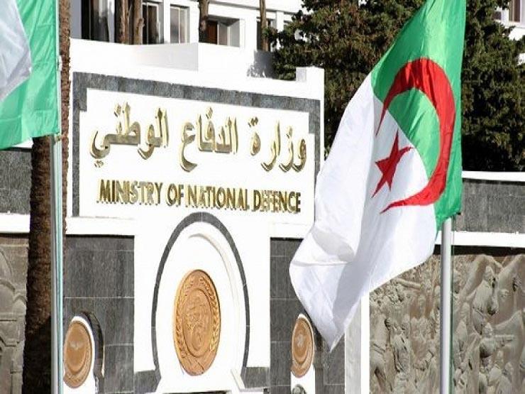 وزارة الدفاع الجزائرية تعلن مقتل ارهابي وسط البلاد وزارة الدفاع الجزائرية تعلن مقتل ارهابي وسط البلاد