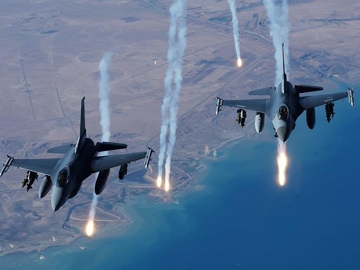 عشرة قتلى من عائلة واحدة في غارة للتحالف الدولي بالرقة السورية عشرة قتلى من عائلة واحدة في غارة للتحالف الدولي بالرقة السورية