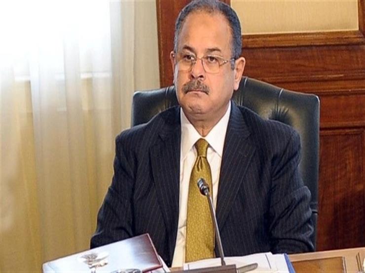 الداخلية: إبعاد 3 أجانب خارج البلاد لأسباب تتعلق بالصالح العام الداخلية: إبعاد 3 أجانب خارج البلاد لأسباب تتعلق بالصالح العام