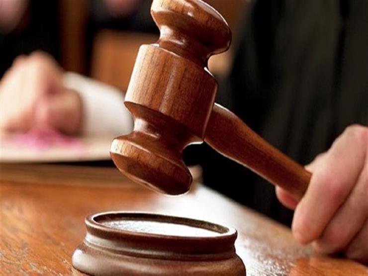 المشدد 3 سنوات لـ"مبيض محارة" لحيازته رشاش آلي بكفر الشيخ المشدد 3 سنوات لـ"مبيض محارة" لحيازته رشاش آلي بكفر الشيخ