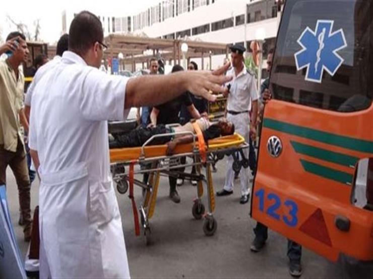 إصابة شخصين في تصادم سيارتين ملاكي بالعجوزة إصابة شخصين في تصادم سيارتين ملاكي بالعجوزة