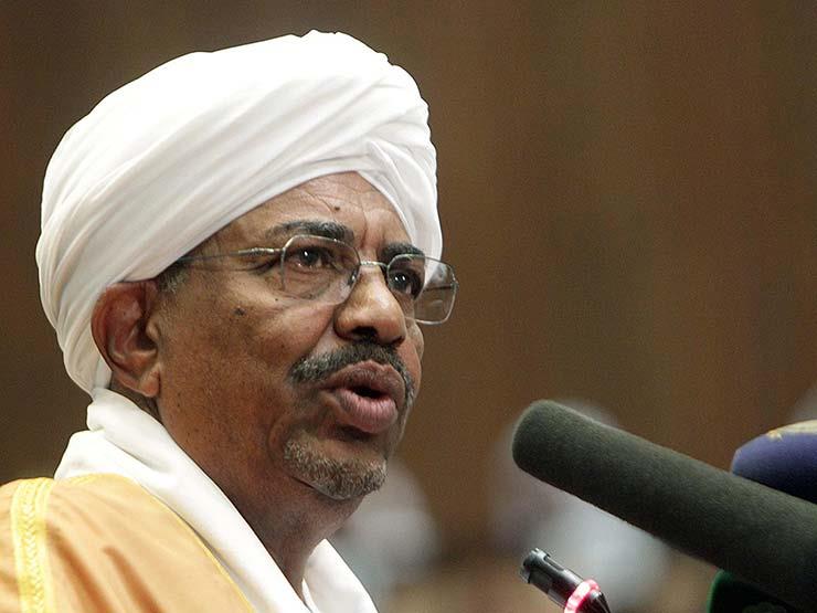 البشير: يجب الاهتمام بالسودانيين العائدين من الخارج البشير: يجب الاهتمام بالسودانيين العائدين من الخارج