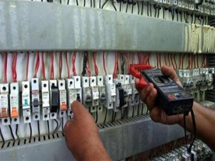 خلال 24 ساعة .. ضبط 11 ألف قضية سرقة تيار كهربائي متنوعة خلال 24 ساعة .. ضبط 11 ألف قضية سرقة تيار كهربائي متنوعة