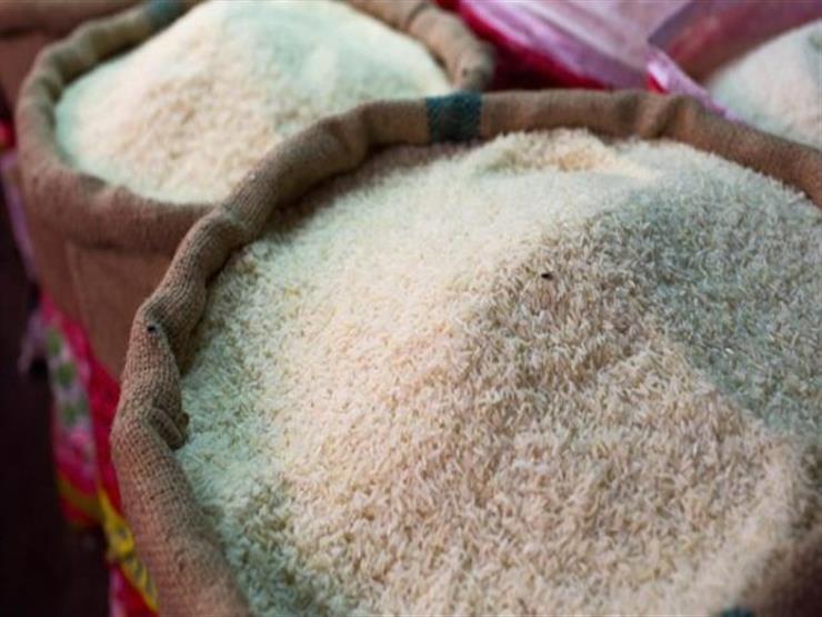 العثور على 15 طن أرز وفول مجهول المصدر بالساحل العثور على 15 طن أرز وفول مجهول المصدر بالساحل