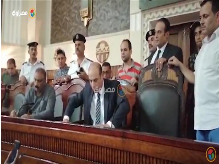 فيديو| تأييد الحبس 3 سنوات وغرامات مالية.. ننشر منطوق الحكم على متهمي "إهانة القضاة" فيديو| تأييد الحبس 3 سنوات وغرامات مالية.. ننشر منطوق الحكم على متهمي "إهانة القضاة"