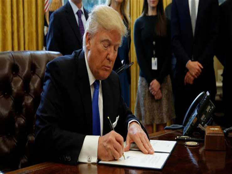 ترامب يوقع على قانون عقوبات جديدة على حزب الله اللبناني ترامب يوقع على قانون عقوبات جديدة على حزب الله اللبناني