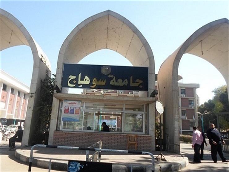 دورة تدريبية لتطبيقات الحاسب الآلي للتوثيق المعماري للآثار بجامعة سوهاج دورة تدريبية لتطبيقات الحاسب الآلي للتوثيق المعماري للآثار بجامعة سوهاج