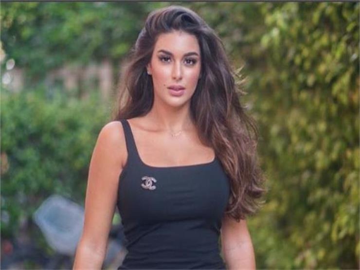 ياسمين صبري بإطلالات غريبة في الصحراء.. والجمهور: شبه كيم كارداشيان ياسمين صبري بإطلالات غريبة في الصحراء.. والجمهور: شبه كيم كارداشيان