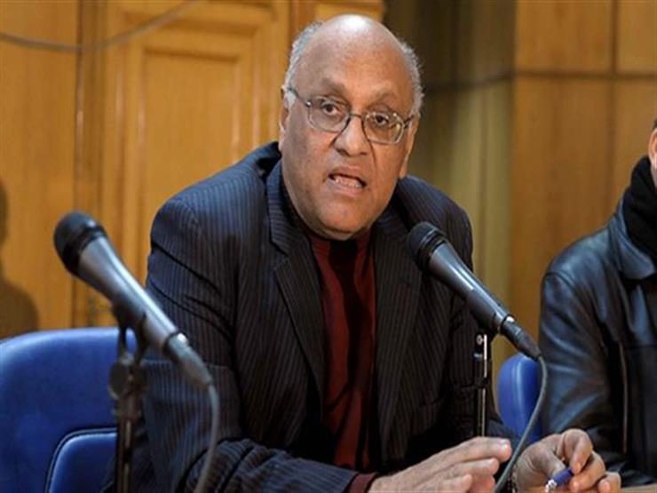 وصفها بالقاسية.. يوسف القعيد: أعيش محنة الحظر ولا أستطيع التأقلم معه وصفها بالقاسية.. يوسف القعيد: أعيش محنة الحظر ولا أستطيع التأقلم معه