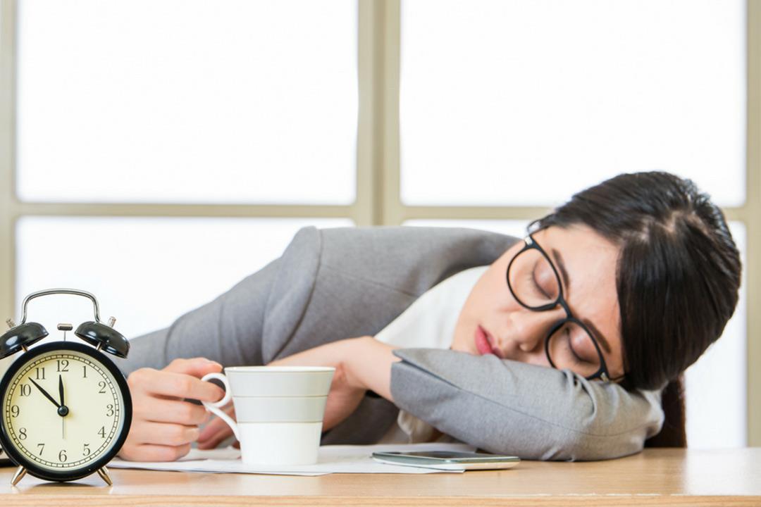 علامات تخبرك بضعف الدورة الدموية بجسمك.. بينها تنميل الأطراف علامات تخبرك بضعف الدورة الدموية بجسمك.. بينها تنميل الأطراف