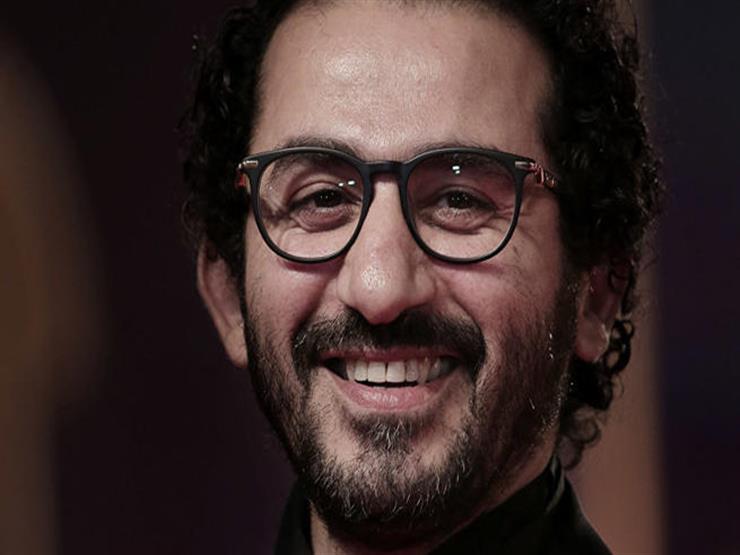 المشرف على معرض الكتاب: أحمد حلمي تطوع لتقديم "البرومو" الترويجي المشرف على معرض الكتاب: أحمد حلمي تطوع لتقديم "البرومو" الترويجي