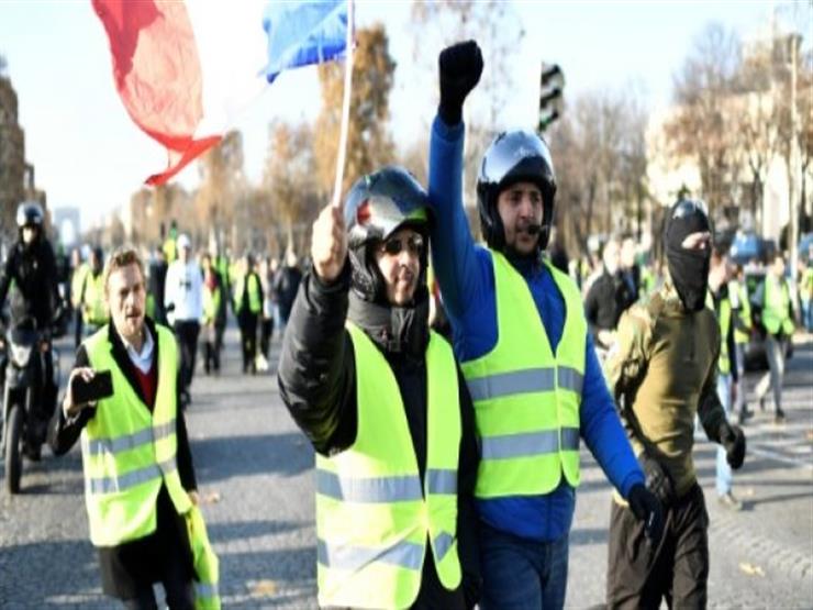 العالم في صور: "السترة الصفراء" تشعل المظاهرات في فرنسا.. وترامب يصل كاليفورنيا العالم في صور: "السترة الصفراء" تشعل المظاهرات في فرنسا.. وترامب يصل كاليفورنيا