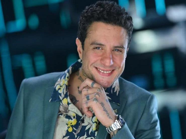 أحمد الفيشاوي ينشر صورة مع زوجته وأبنائها أحمد الفيشاوي ينشر صورة مع زوجته وأبنائها