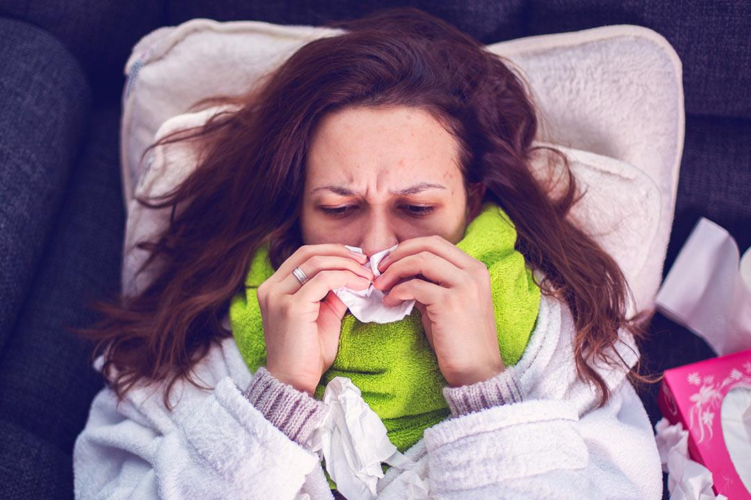 10 إجراءات بسيطة تحميك من نزلات البرد والإنفلونزا (إنفوجراف) 10 إجراءات بسيطة تحميك من نزلات البرد والإنفلونزا (إنفوجراف)