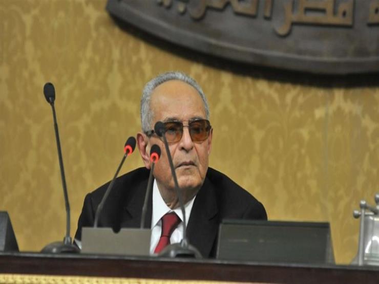 "عليا الوفد" تمنح أبو شقة تفويضًا مطلقًا.. وعبدالعليم داوود يعترض "عليا الوفد" تمنح أبو شقة تفويضًا مطلقًا.. وعبدالعليم داوود يعترض