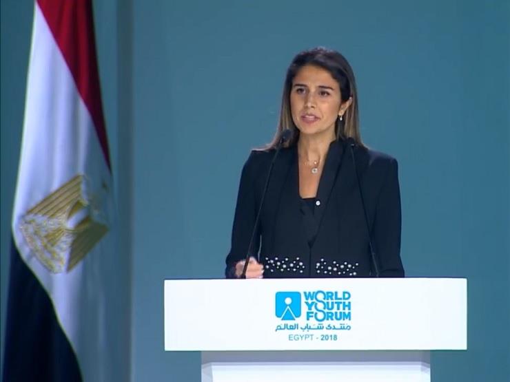 سارة أبوشعر للسيسي: أول مرة أرى رئيسًا يخصص وقته كله للشباب سارة أبوشعر للسيسي: أول مرة أرى رئيسًا يخصص وقته كله للشباب