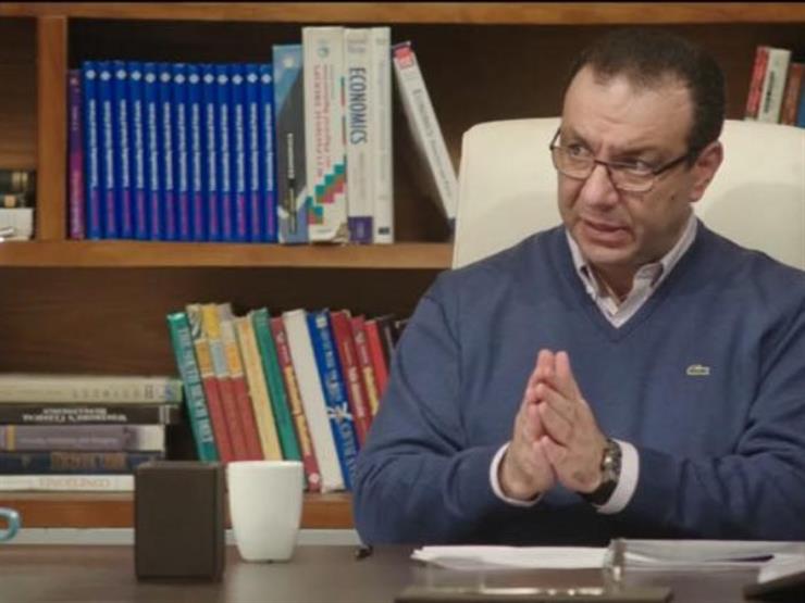 أهل الفن والإعلام في عزاء والدة محمد رفعت أهل الفن والإعلام في عزاء والدة محمد رفعت
