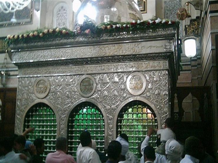 المفتي السابق: تحريم الصلاة في مسجد به ضريح فهم خاطئ لابن القيم المفتي السابق: تحريم الصلاة في مسجد به ضريح فهم خاطئ لابن القيم