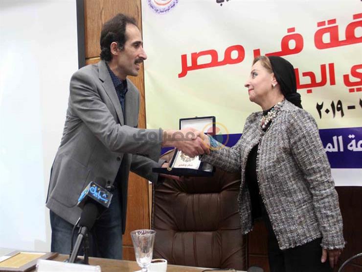 الجلاد يعلن استعداد مؤسسة "أونا" لتدريب طلاب إعلام القاهرة الجلاد يعلن استعداد مؤسسة "أونا" لتدريب طلاب إعلام القاهرة