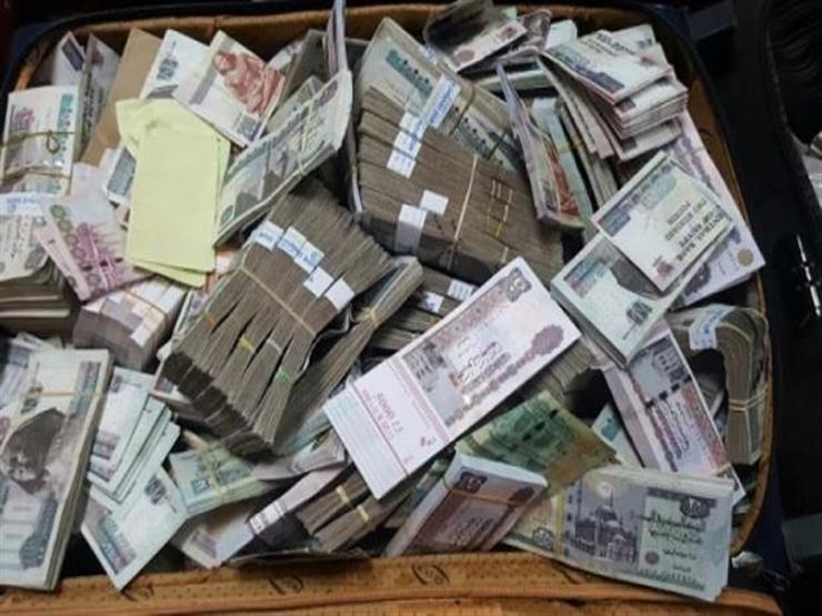 كمين شرطة مزيف.. 11 متهما وراء سرقة 800 ألف جنيه من موظف بالإسكندرية كمين شرطة مزيف.. 11 متهما وراء سرقة 800 ألف جنيه من موظف بالإسكندرية