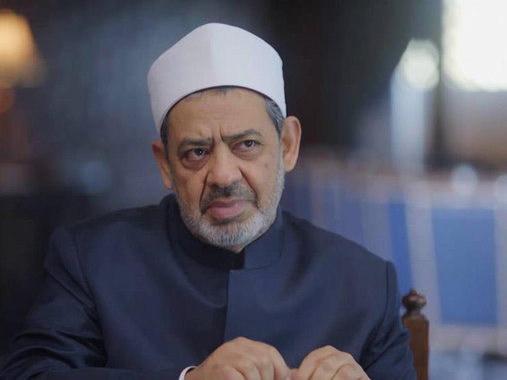 الإمام الأكبر: "واضربوهن" ليست أمرًا بالضرب.. والنبي لم يضرب أيًا من زوجاته الإمام الأكبر: "واضربوهن" ليست أمرًا بالضرب.. والنبي لم يضرب أيًا من زوجاته
