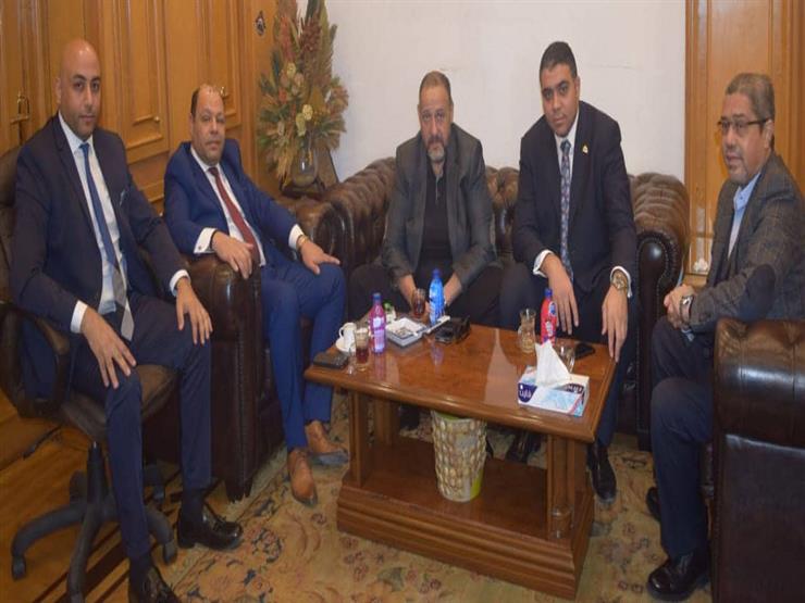 رئيس غرفة القاهرة: إعداد مذكرة بمقترحات لتعديل قانون الغرف التجارية رئيس غرفة القاهرة: إعداد مذكرة بمقترحات لتعديل قانون الغرف التجارية