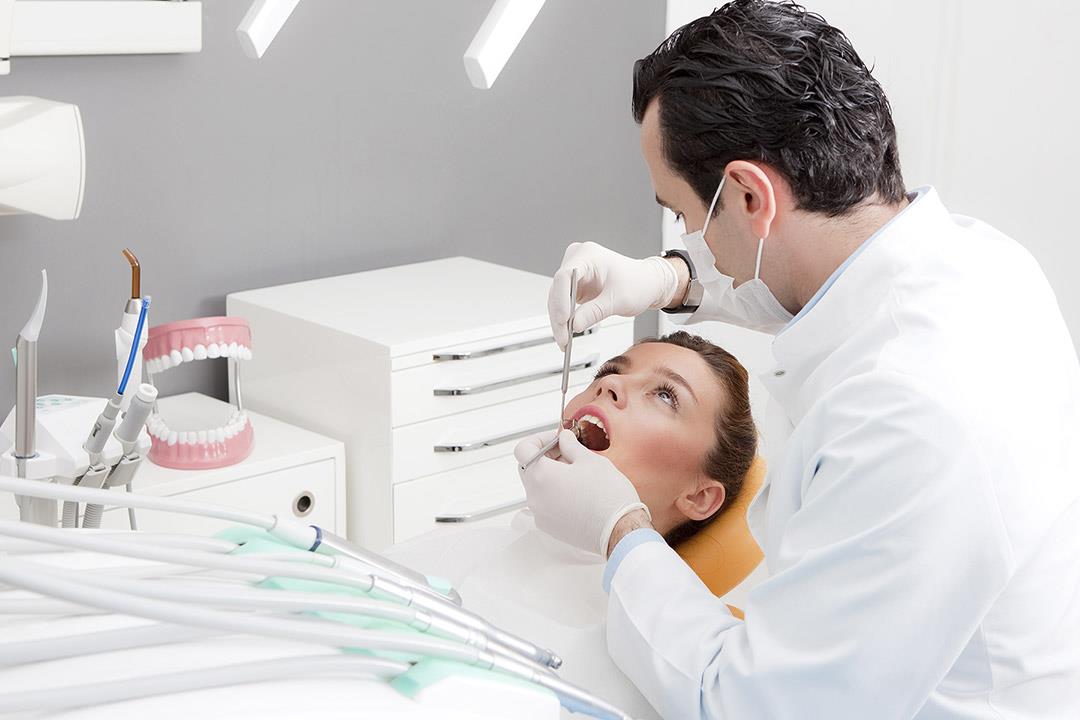 متى تحتاج لتغيير طربوش الأسنان؟ متى تحتاج لتغيير طربوش الأسنان؟