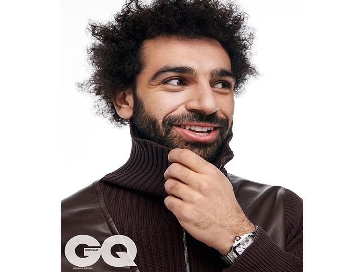 الجاكيت الجلد البني