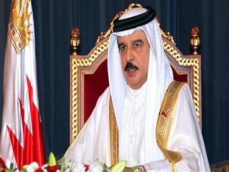 رئيس الوزراء يستقبل العاهل البحريني بمطار شرم الشيخ رئيس الوزراء يستقبل العاهل البحريني بمطار شرم الشيخ